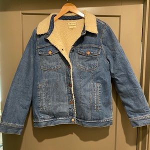 Madewell Sherpa Women’s Oversized Denim Jacket